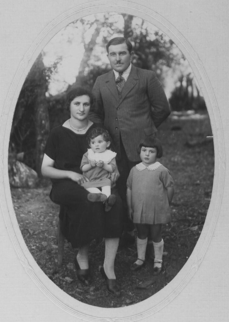Famille Jules PRADAL.jpg
